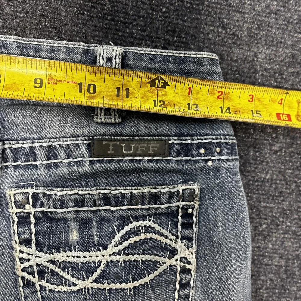 Cowgirl Tuff Co. Bootcut Jeans Womens 27x33 Blue Distressed Embroidered Denim
